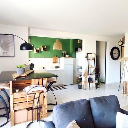 Un Nid D'Amour Apartamento Ruoms Exterior foto