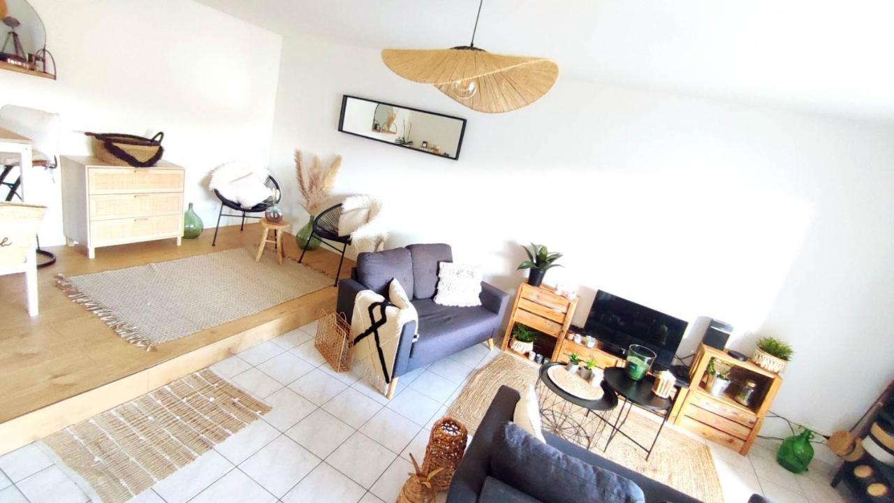 Un Nid D'Amour Apartamento Ruoms Exterior foto