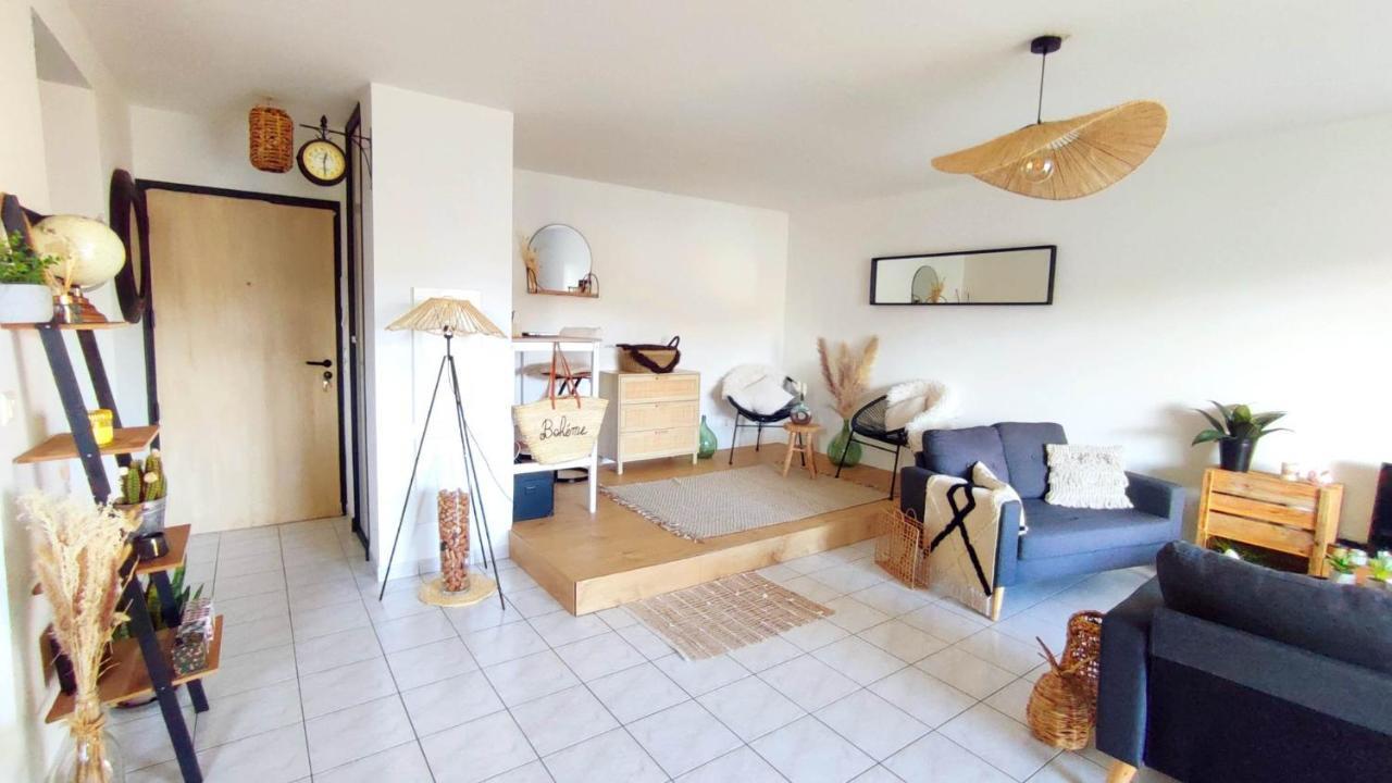 Un Nid D'Amour Apartamento Ruoms Exterior foto